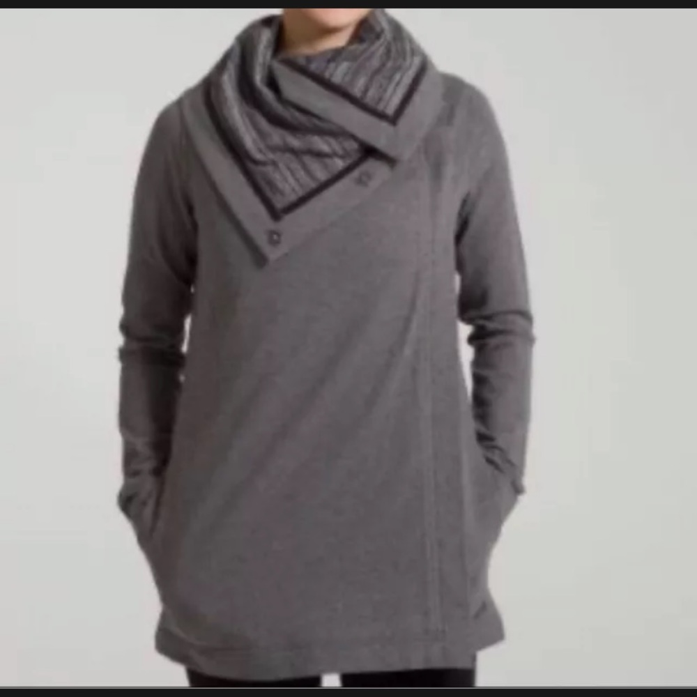 SOLD Lululemon Savasana Wrap